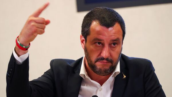 Matteo Salvini, el ministro de Interior de Italia - Sputnik Mundo