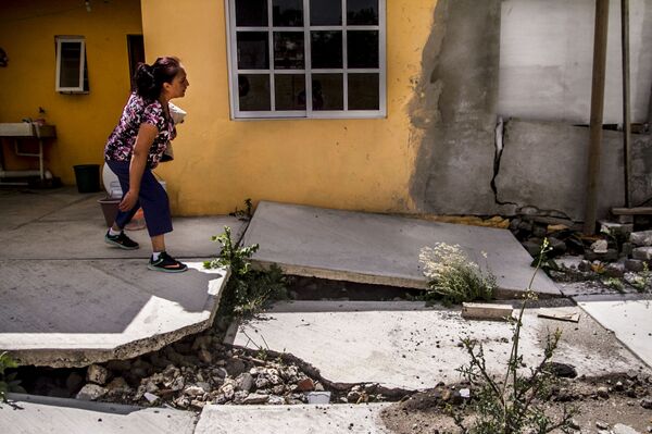 Así es el inédito estudio de suelo de Ciudad de México en zona afectada por el sismo Así es el inédito estudio de suelo de Ciudad de México en zona afectada por el sismo - Sputnik Mundo