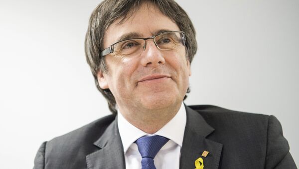 Carles Puigdemont, el expresidente catalán - Sputnik Mundo