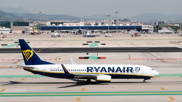 Un avión de Ryanair - Sputnik Mundo