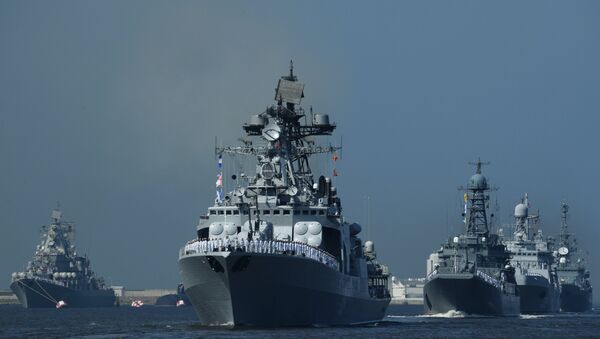 Desfile con motivo del Día de la Armada de Rusia - Sputnik Mundo