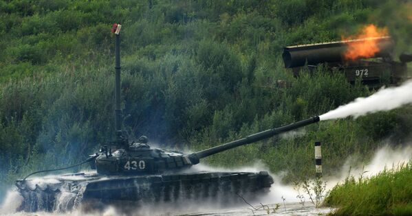 Espectaculares maniobras militares en la región rusa de Primorie - Sputnik Mundo