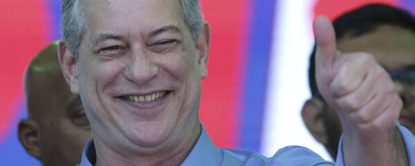 Ciro Gomes, político brasileño por el Partido Democrático Laborista (archivo) Ciro Gomes, político brasileño por el Partido Democrático Laborista (archivo) - Sputnik Mundo