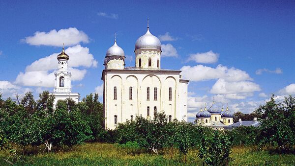 Conjunto arquitectónico del monasterio de Yúriev, la catedral de San Jorge. - Sputnik Mundo