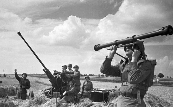 Unidad antiaérea durante la batalla de Kursk (9 de agosto de 1943) - Sputnik Mundo