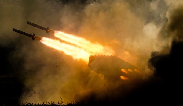El arte de la guerra y la industria militar, en las fotos de Army 2018 - Sputnik Mundo