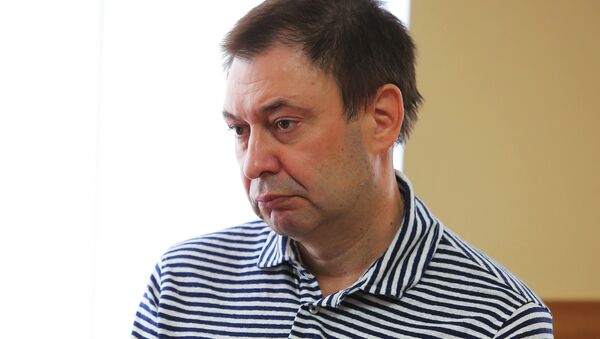 Kiril Vishinski, director del portal RIA Novosti Ukraina, en el tribunal de Jersón (Ucrania) - Sputnik Mundo