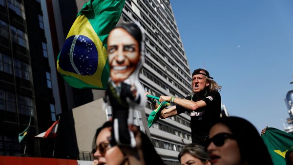 Partidarios del candidato Jair Bolsonaro - Sputnik Mundo