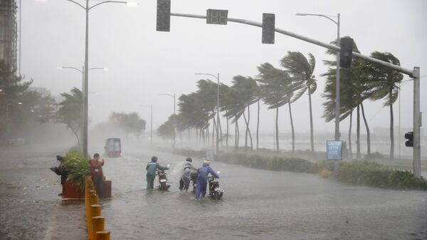 Un tifón en Filipinas - Sputnik Mundo