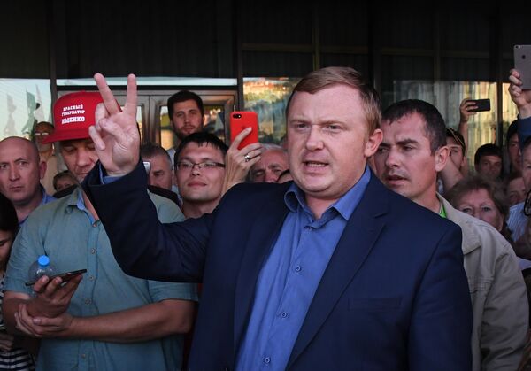 Andréi Íschenko, del Partido Comunista de Rusia Andréi Íschenko, del Partido Comunista de Rusia - Sputnik Mundo