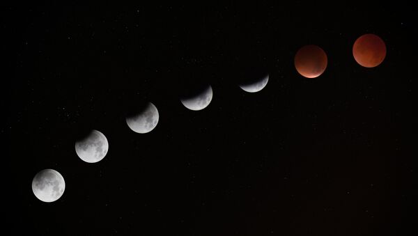 Eclipse lunar (imagen referencial) - Sputnik Mundo