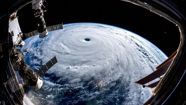 El tifón Trami visto desde el espacio - Sputnik Mundo