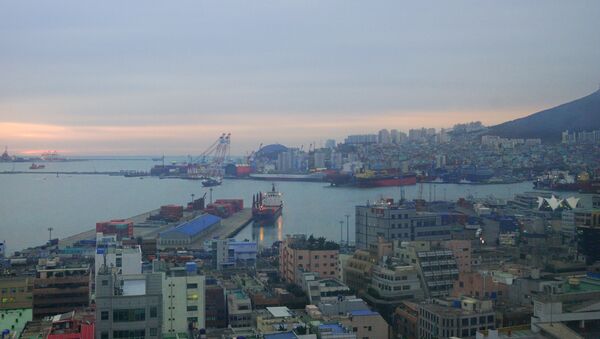 Puerto de Busan, Corea del Sur - Sputnik Mundo