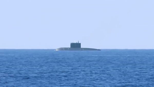 El submarino ruso de propulsión diésel-eléctrica Krasnodar (archivo) - Sputnik Mundo