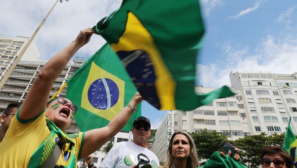 Segidores del ultraderechista Jair Bolsonaro - Sputnik Mundo