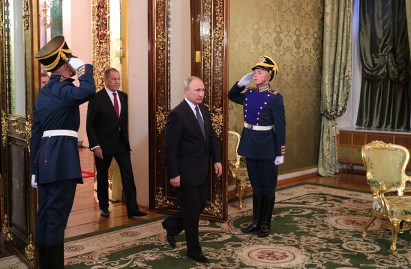 El presidente ruso, Vladímir Putin, durante una reunión con el primer ministro italiano, Giuseppe Conte. - Sputnik Mundo