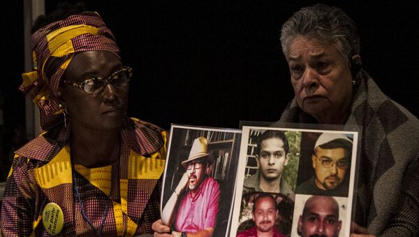 Mujeres de Senegal y México durante la cumbre de madres de migrantes desaparecidos - Sputnik Mundo
