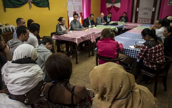 Delegación de Senegal durante la reunión de madres centroamericanas con autoridades mexicanas - Sputnik Mundo