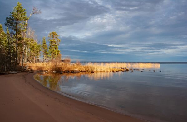 La hipnótica belleza del lago ruso Onega - Sputnik Mundo