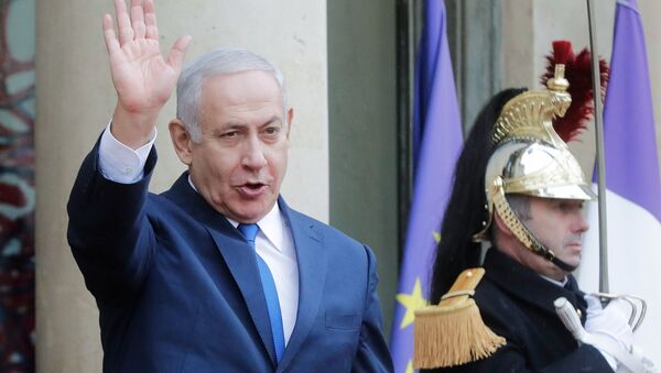 Benjamín Netanyahu, primer ministro de Israel, en París - Sputnik Mundo