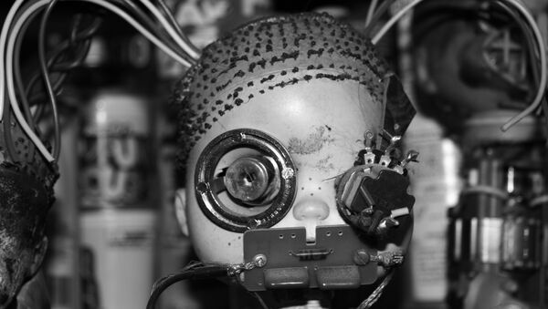 Bebe robot, imagen referencial - Sputnik Mundo