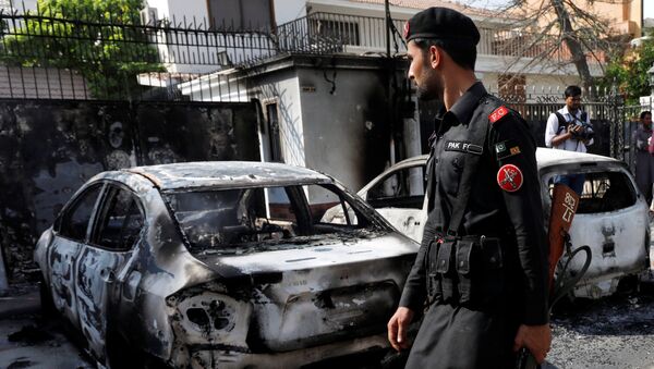 Situación tras el atentado al Consulado general de China en Karachi - Sputnik Mundo