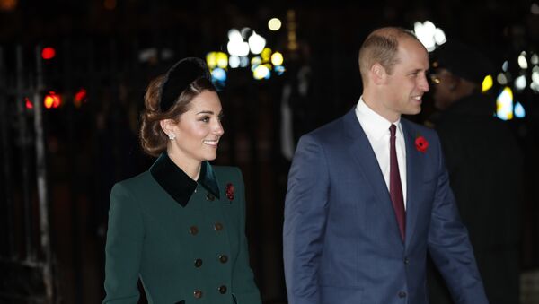 Kate Middleton, duquesa de Cambridge, y su marido, el príncipe Guillermo - Sputnik Mundo