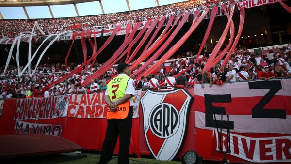 Una tribuna en el partido suspendido entre Boca y River por la final de la Copa Libertadores - Sputnik Mundo