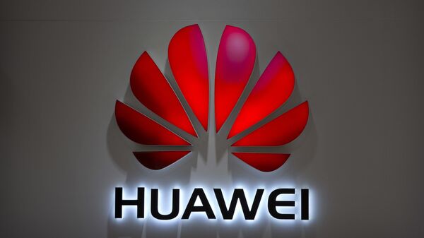 El logo de Huawei  - Sputnik Mundo