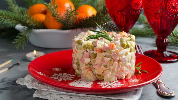 Los platos típicos de Navidad y Nochevieja en diferentes países - Sputnik Mundo