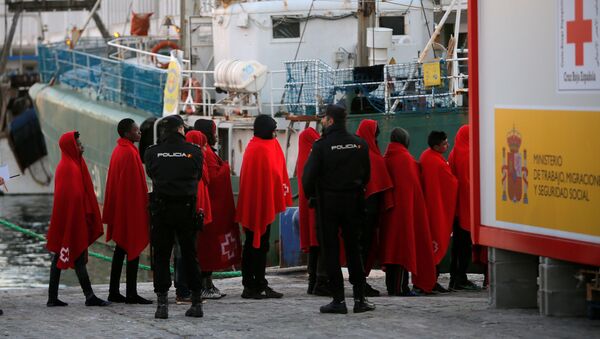 Llegada de migrantes a España - Sputnik Mundo