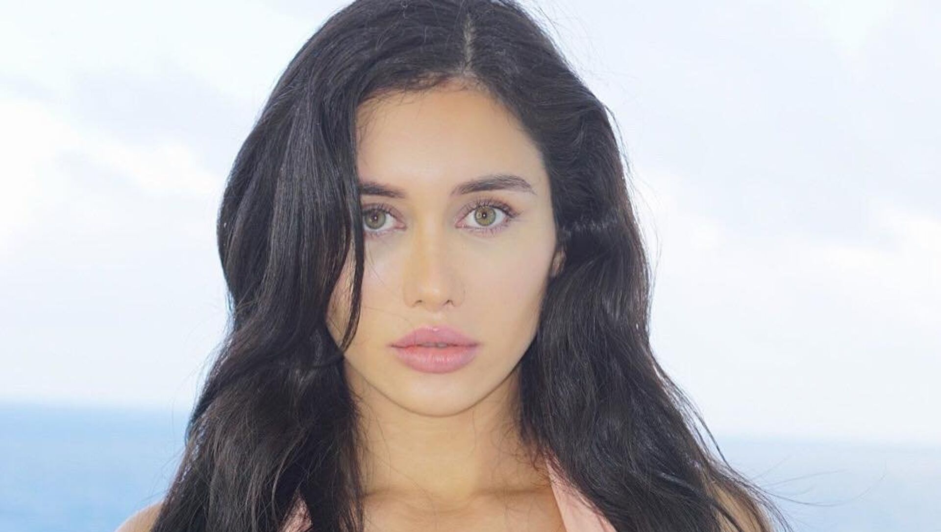 Muere Joselyn Cano, la Kim Kardashian mexicana, tras una cirugía de glúteos  , Sputnik Mundo