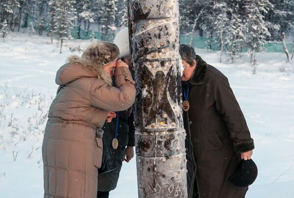 Una aldea saami perdida en la región rusa de Múrmansk - Sputnik Mundo