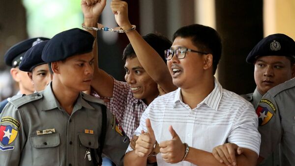 Los periodistas de Reuters condenados en Birmania - Sputnik Mundo