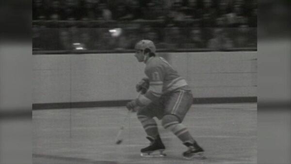 Valeri Jarlámov, una leyenda del hockey soviético - Sputnik Mundo