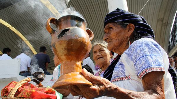 Los representantes de las comunidades indígenas en Ciudad de México (imagen referencial) - Sputnik Mundo