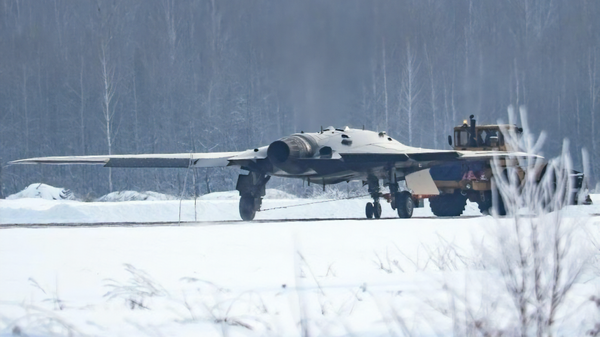 Dron de ataque ruso S-70 Ojotnik - Sputnik Mundo