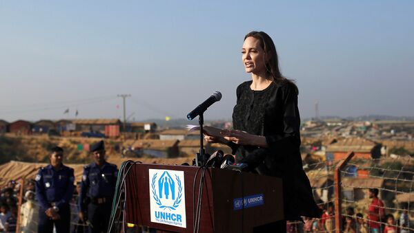 Angelina Jolie, actriz estadounidense - Sputnik Mundo
