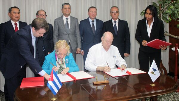 Cuba y Comisión Económica Euroasiática suscriben plan de acción para 2019 - Sputnik Mundo
