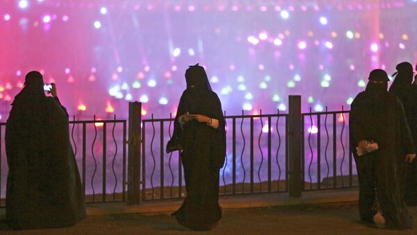 Mujeres en Arabia Saudí - Sputnik Mundo