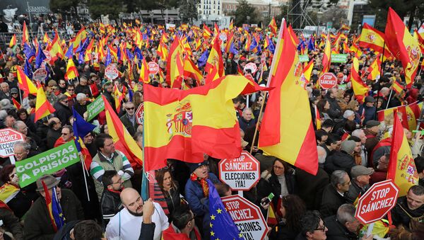 Manifestación de protesta en Madrid - Sputnik Mundo