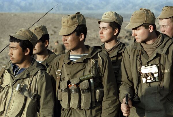 Momento histórico: 30 años de la retirada de tropas soviéticas de Afganistán Momento histórico: 30 años de la retirada de tropas soviéticas de Afganistán - Sputnik Mundo