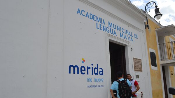 La Academia de Lengua Maya 'Itzamná' en Mérida, México - Sputnik Mundo