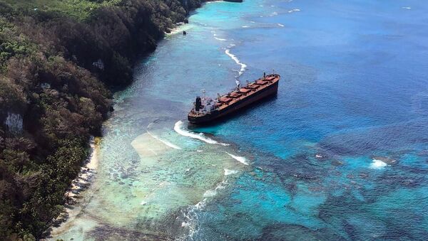 El buque Solomon Trader tras la avería cerca de las islas Salomón - Sputnik Mundo