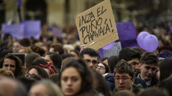 Marcha feminista del Día Internacional de la Mujer en España (archivo) - Sputnik Mundo
