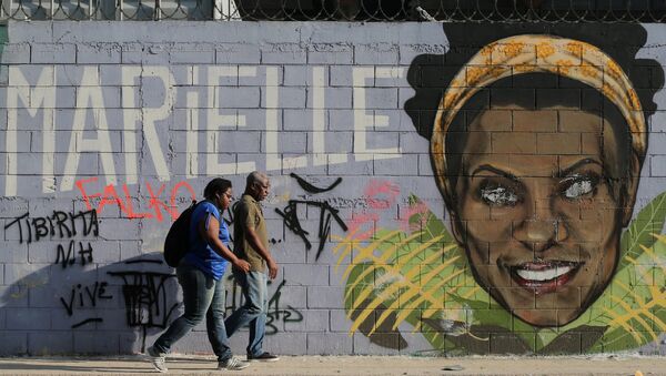 Mural de Marielle Franco en Rio de Janeiro - Sputnik Mundo
