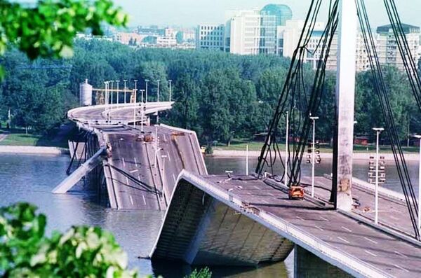 La operación de la OTAN contra Yugoslavia - Sputnik Mundo