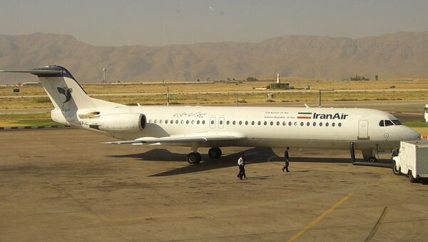 Un Fokker 100 de Iran Air - Sputnik Mundo