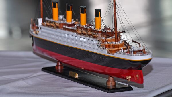 Un modelo del buque Titanic, referencial - Sputnik Mundo