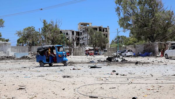 El lugar del atentado en Somalia - Sputnik Mundo